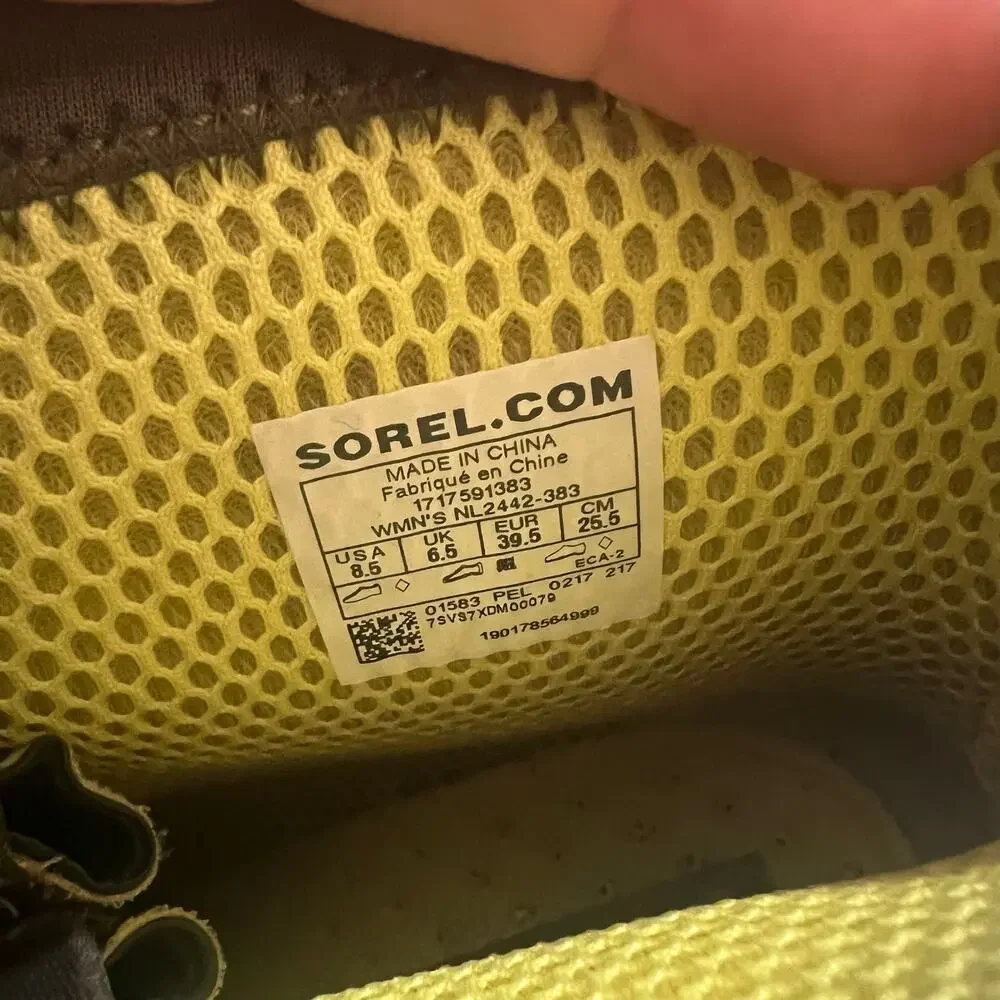 SOREL Joan of Arctic Rain Rubber wedge boots in Olive green WOMENS 8.5